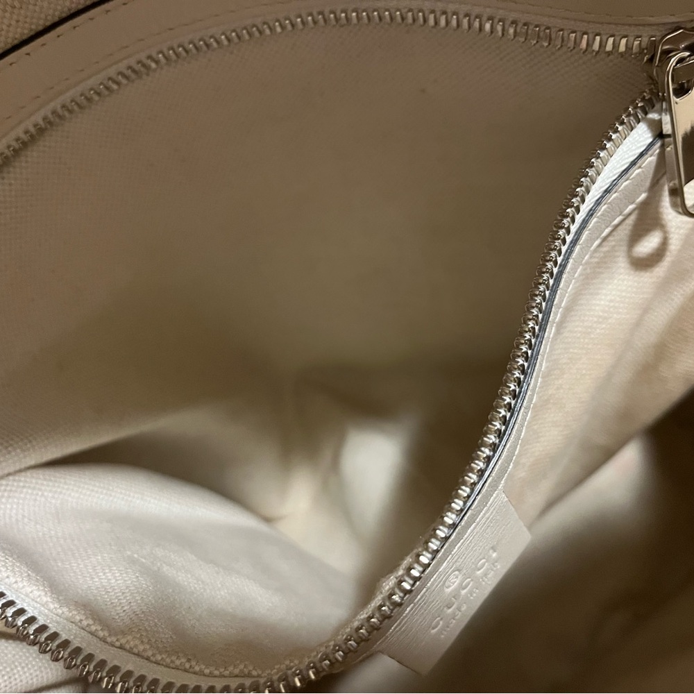 Gucci Backpack! - Picture 11 of 16